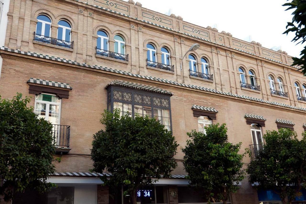 Gotoseville Feria Apartments Sevilha Exterior foto